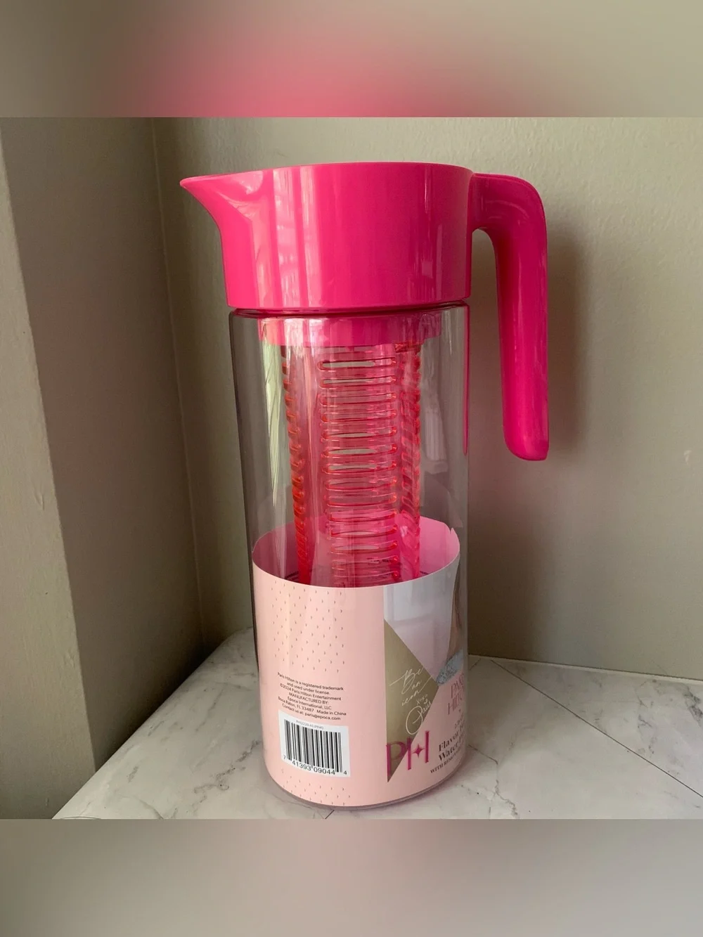 paris hilton flavored fusion Water pitcher